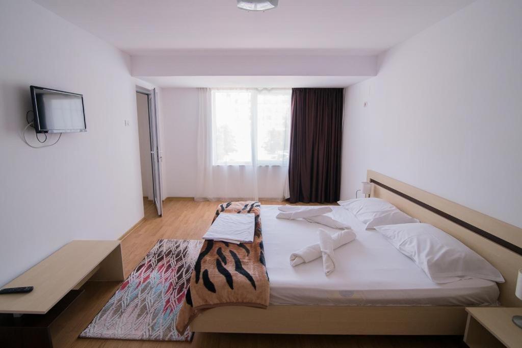 Hotel Venus Мамая Екстер'єр фото